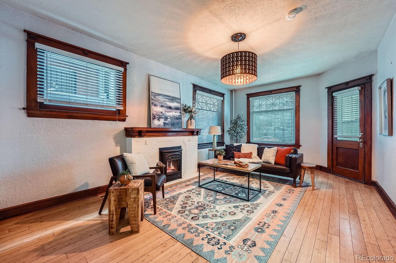 MLS Image #3 for 125 e 11th avenue,denver, Colorado