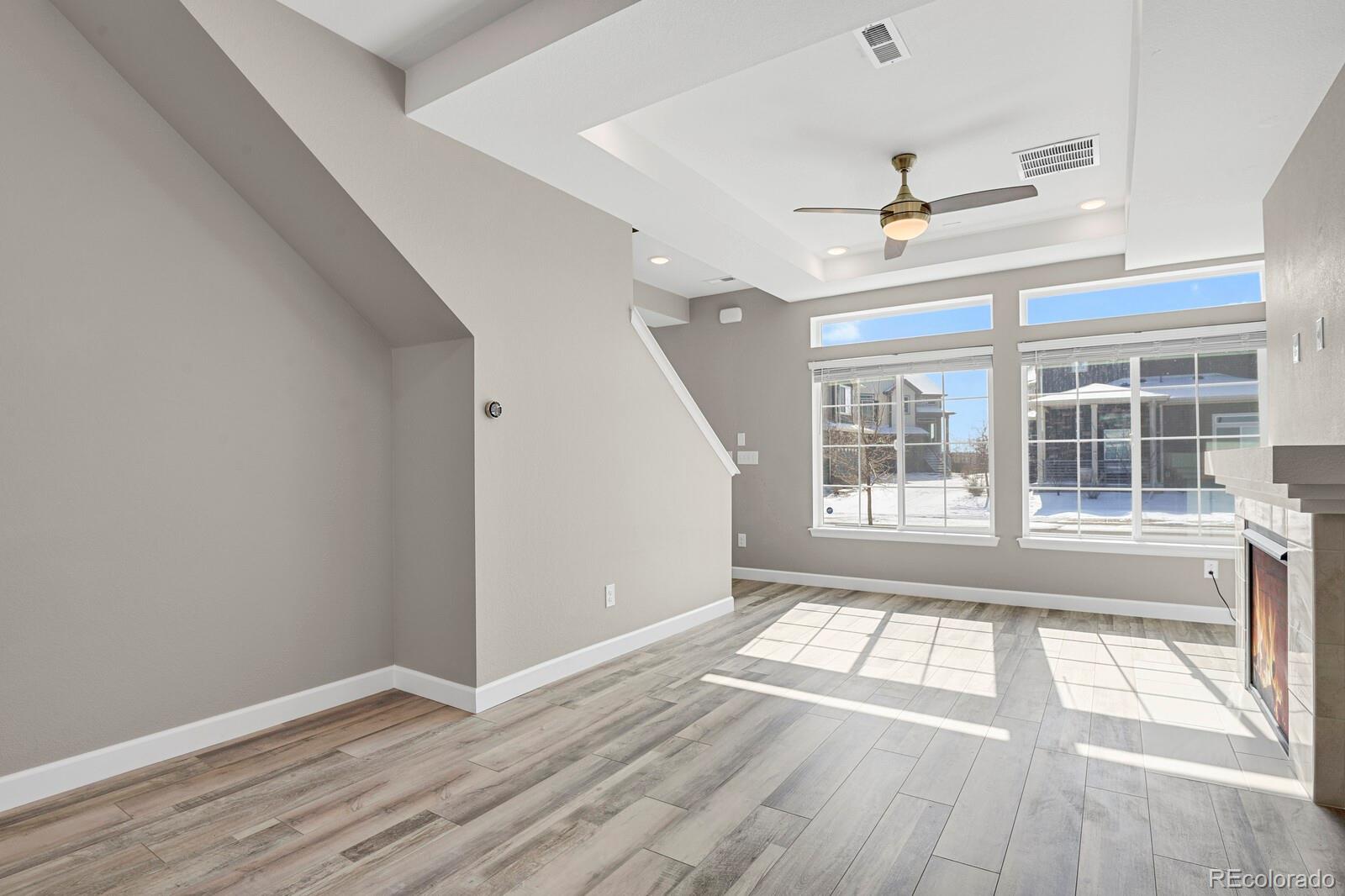 MLS Image #10 for 26167 e byers place,aurora, Colorado