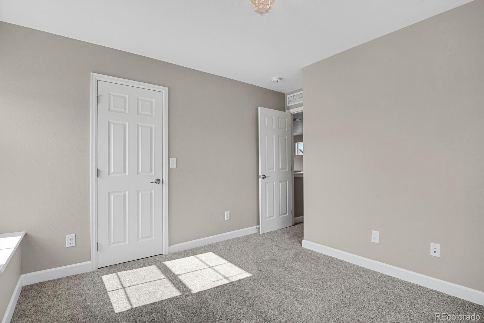 MLS Image #35 for 26167 e byers place,aurora, Colorado
