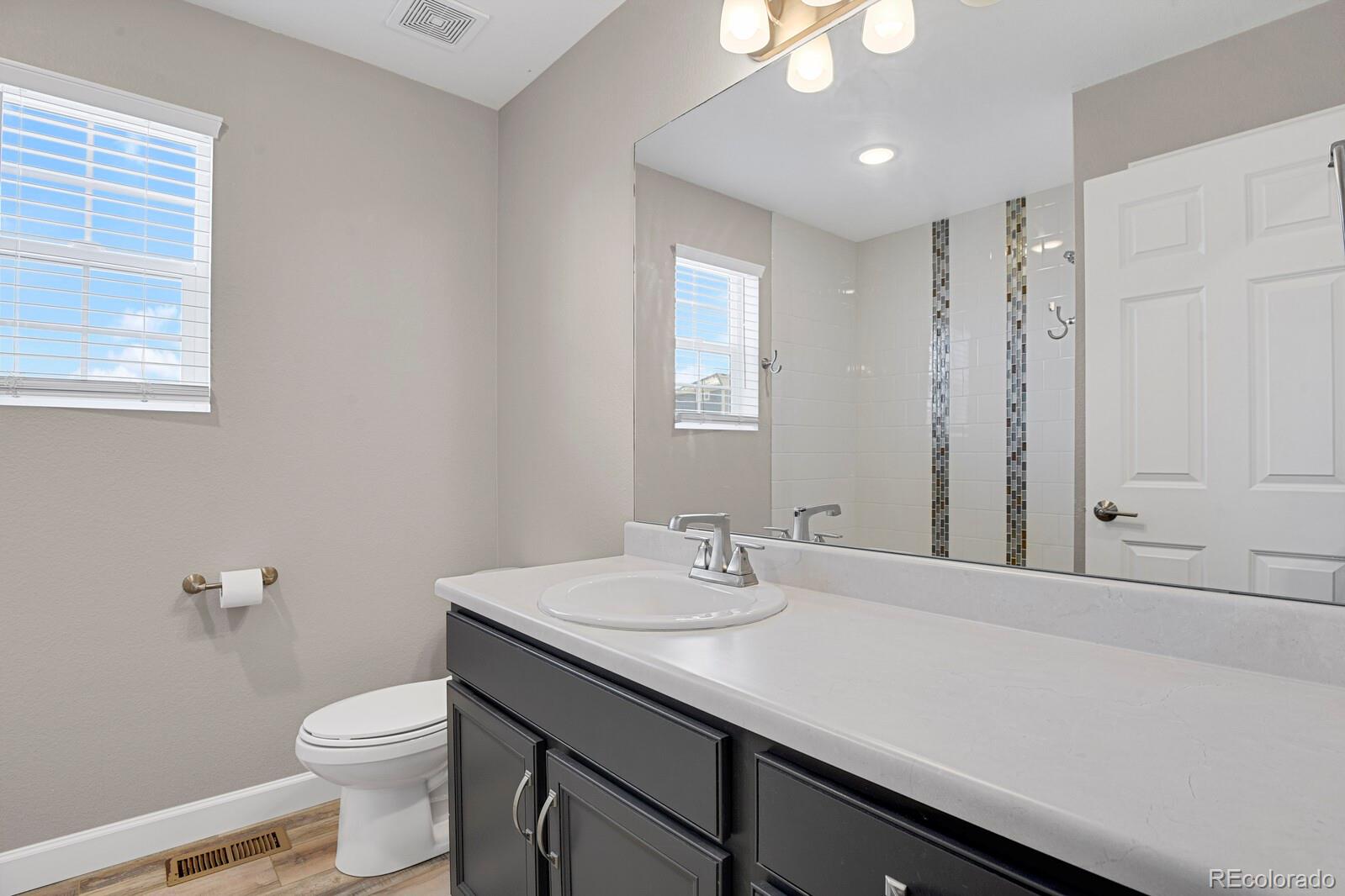 MLS Image #36 for 26167 e byers place,aurora, Colorado