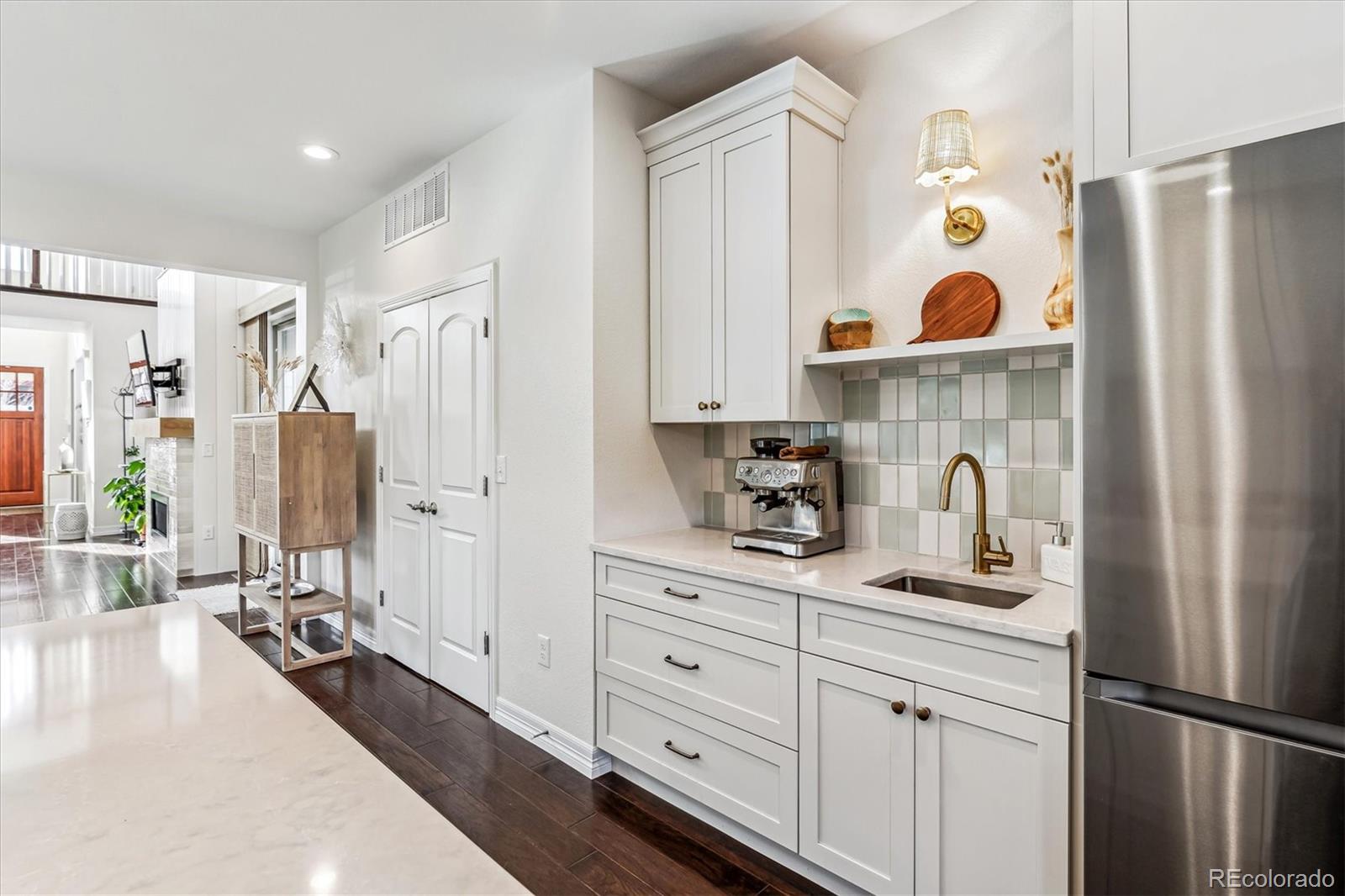 MLS Image #15 for 8461 e 54th drive,denver, Colorado