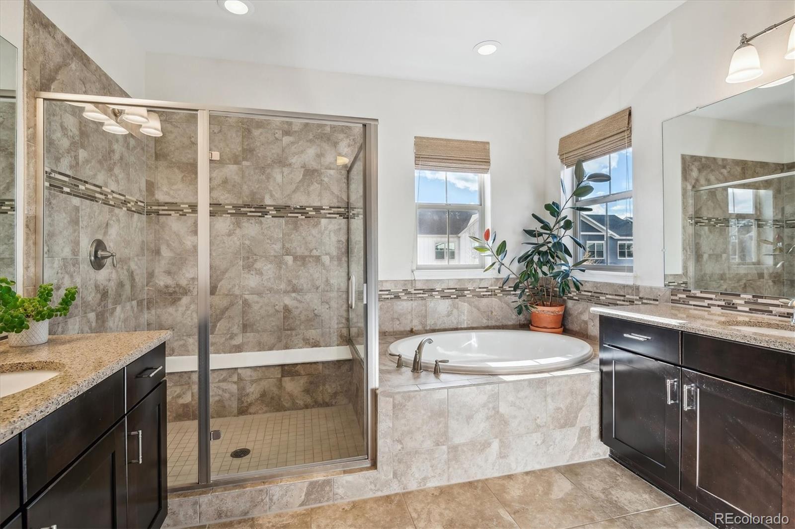 MLS Image #19 for 8461 e 54th drive,denver, Colorado