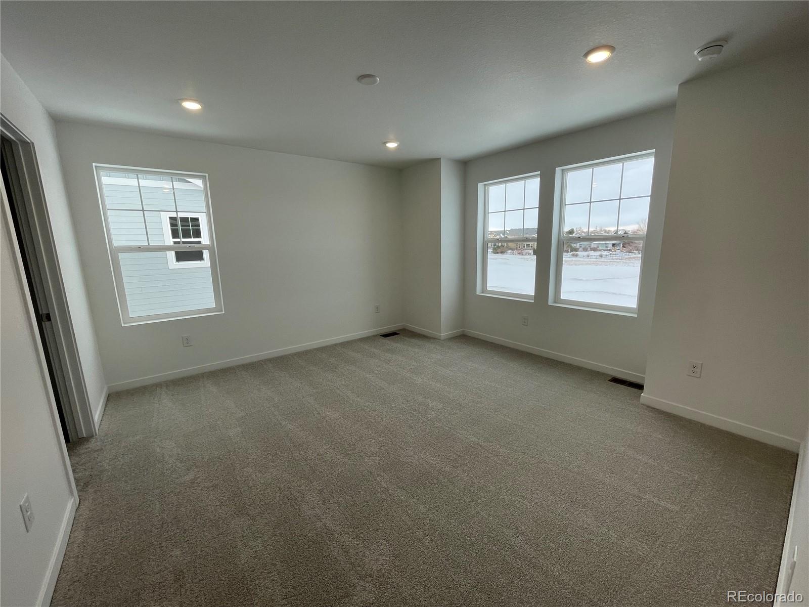 MLS Image #13 for 16562 e 109th avenue,commerce city, Colorado