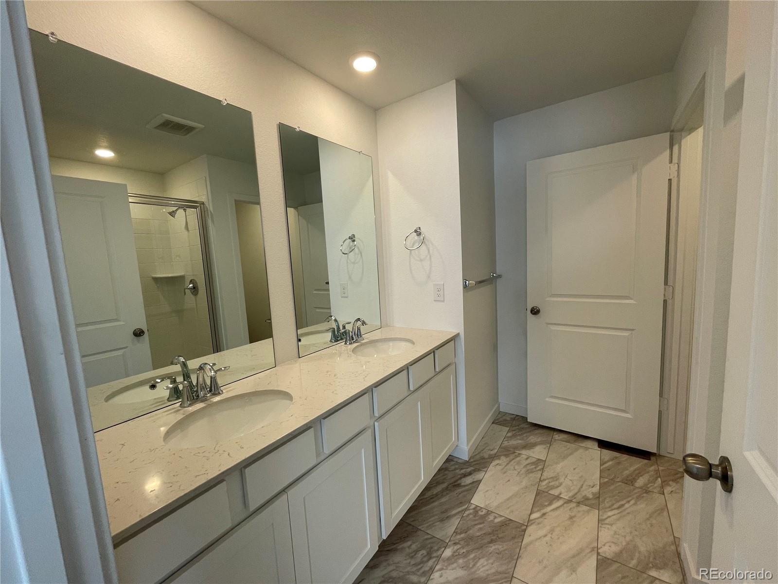 MLS Image #14 for 16562 e 109th avenue,commerce city, Colorado