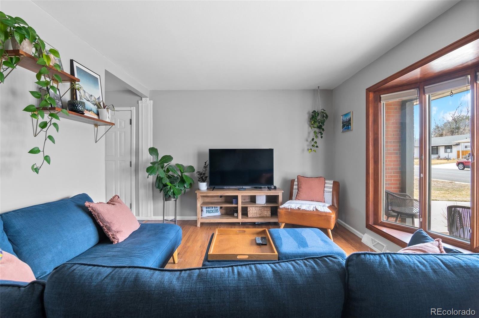 MLS Image #2 for 1526 s elm street,denver, Colorado