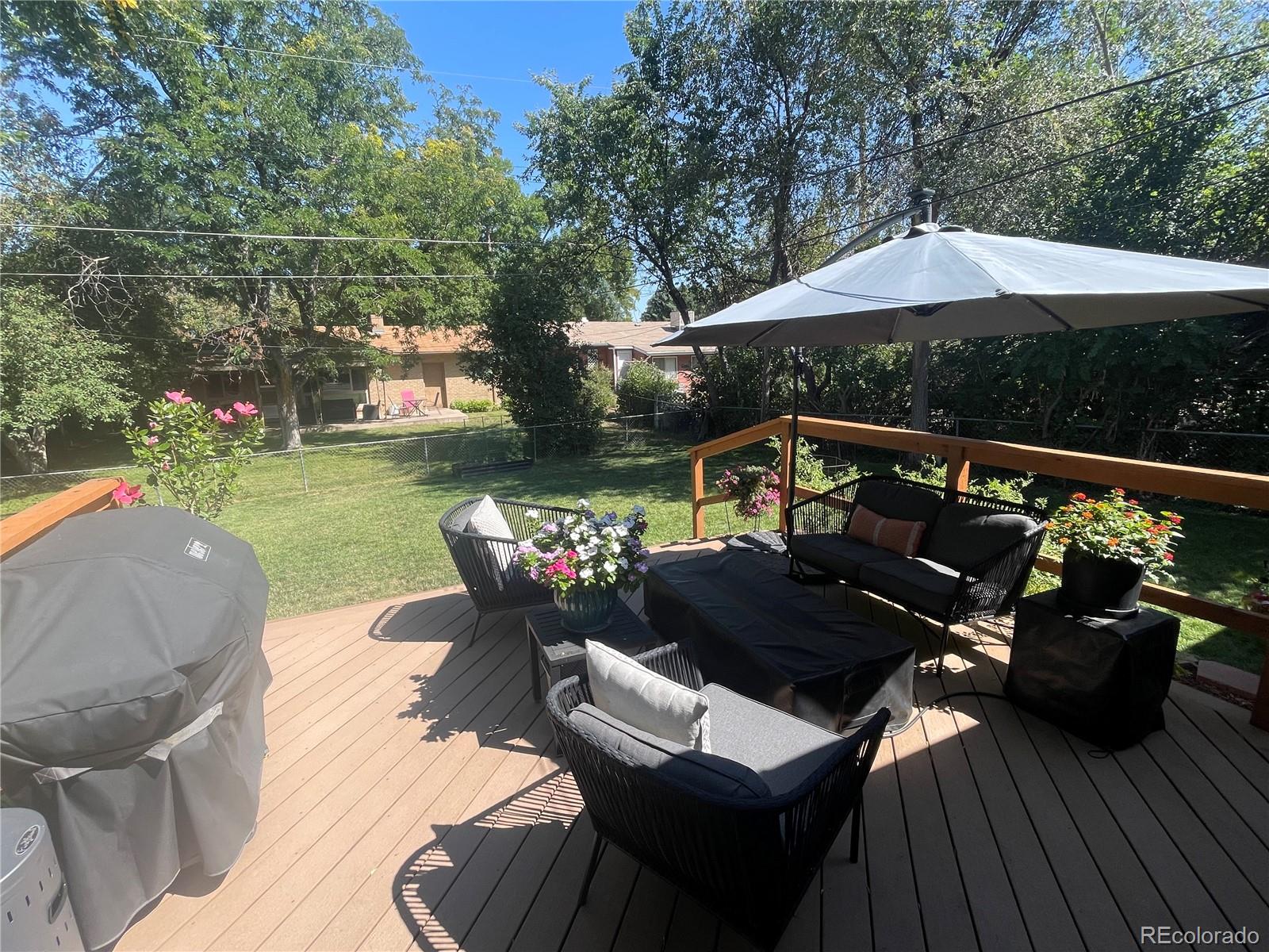 MLS Image #31 for 1526 s elm street,denver, Colorado