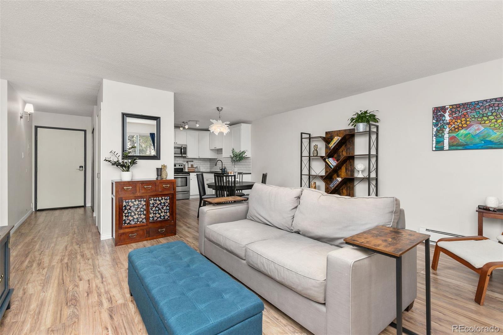MLS Image #5 for 6940 e girard avenue,denver, Colorado