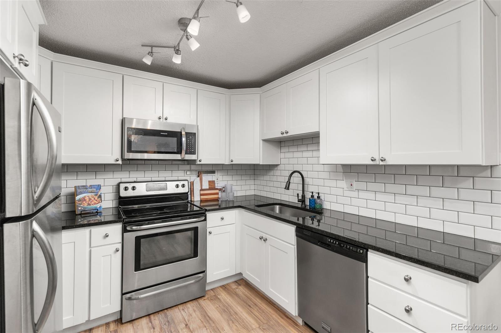 MLS Image #8 for 6940 e girard avenue,denver, Colorado