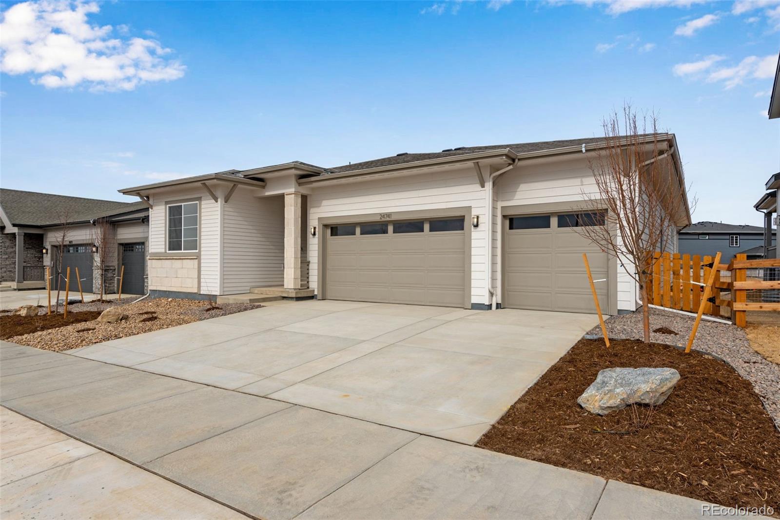 MLS Image #2 for 24741 e 33rd drive,aurora, Colorado