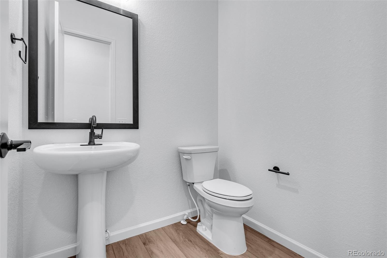 MLS Image #33 for 24741 e 33rd drive,aurora, Colorado