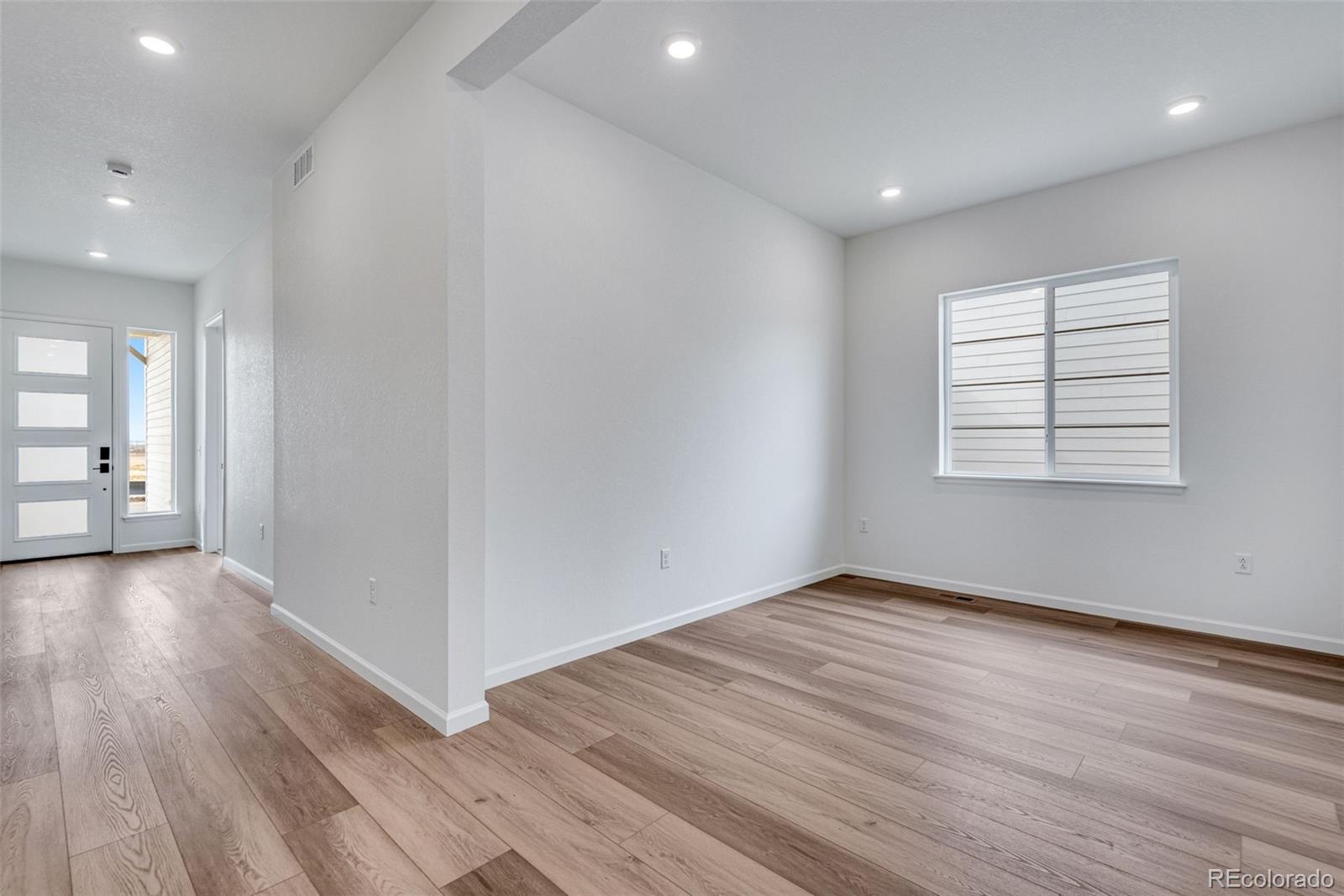 MLS Image #7 for 24741 e 33rd drive,aurora, Colorado