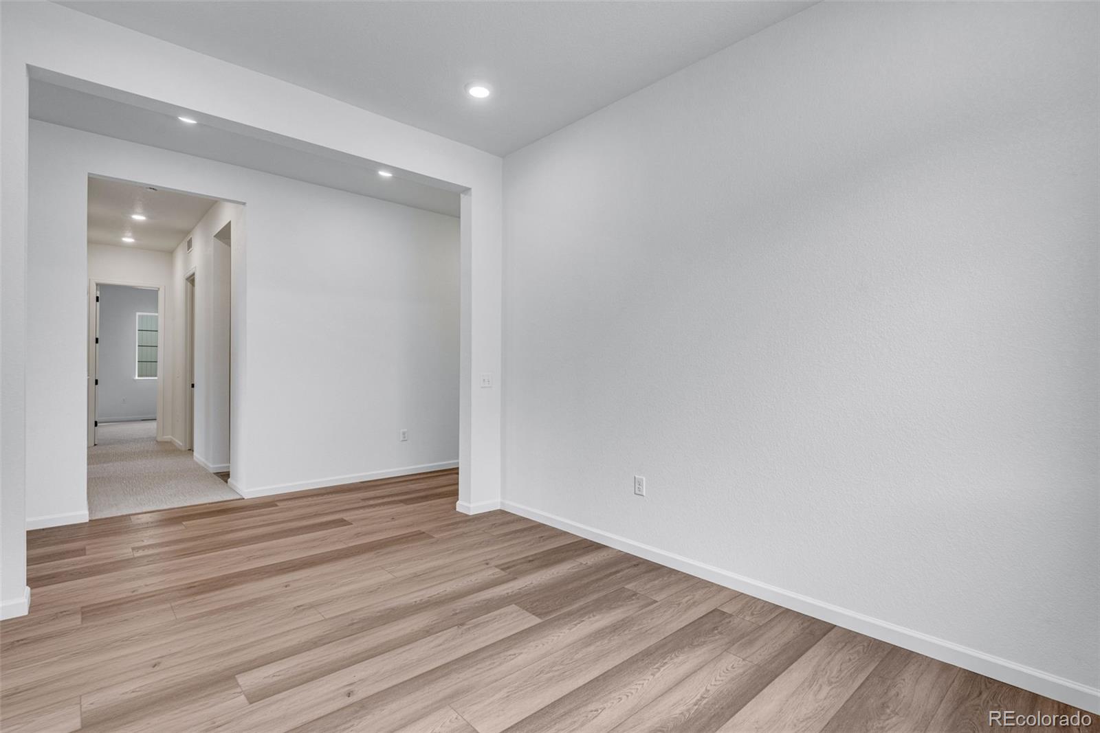 MLS Image #9 for 24741 e 33rd drive,aurora, Colorado