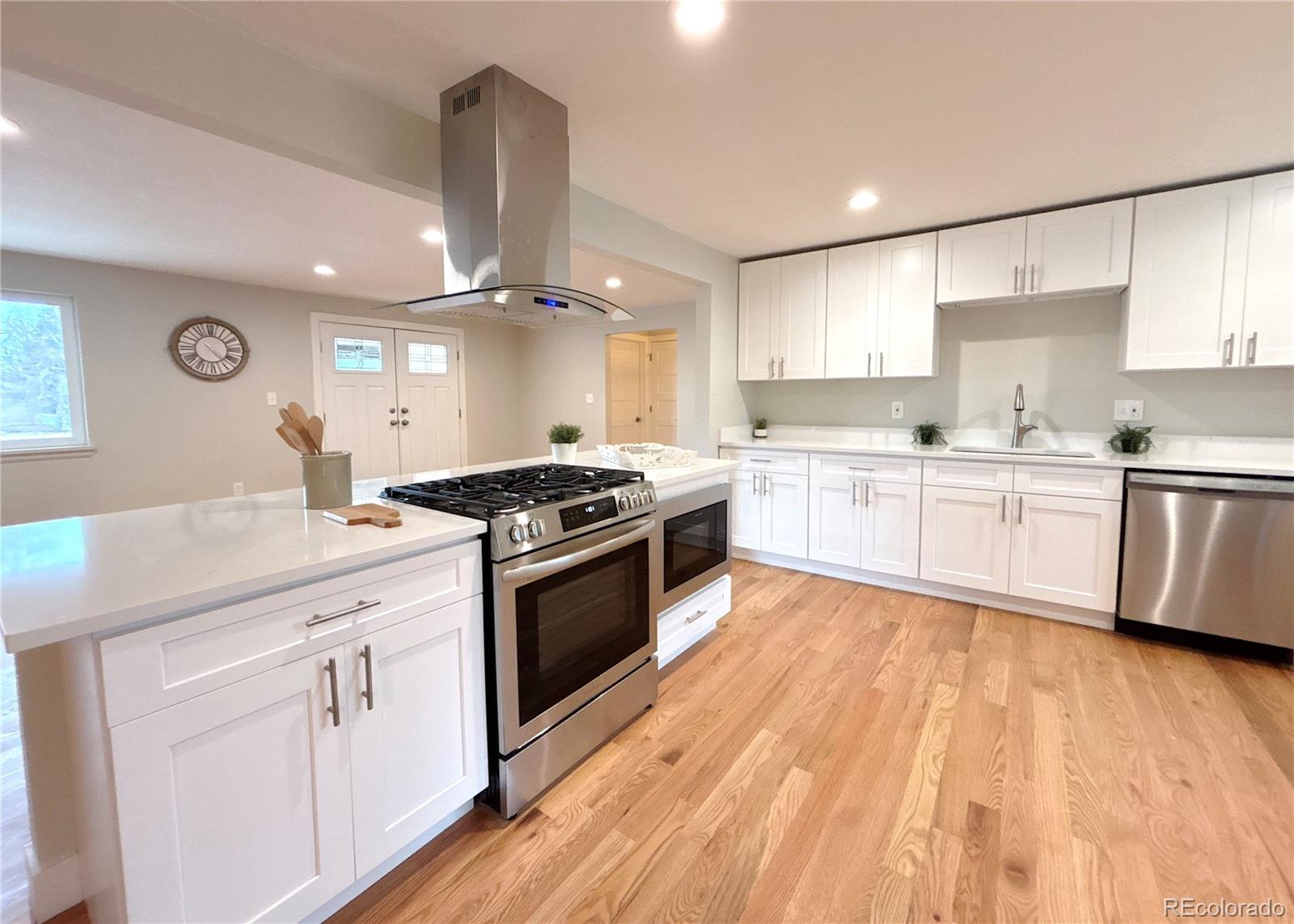 MLS Image #5 for 6586 w leawood drive,littleton, Colorado