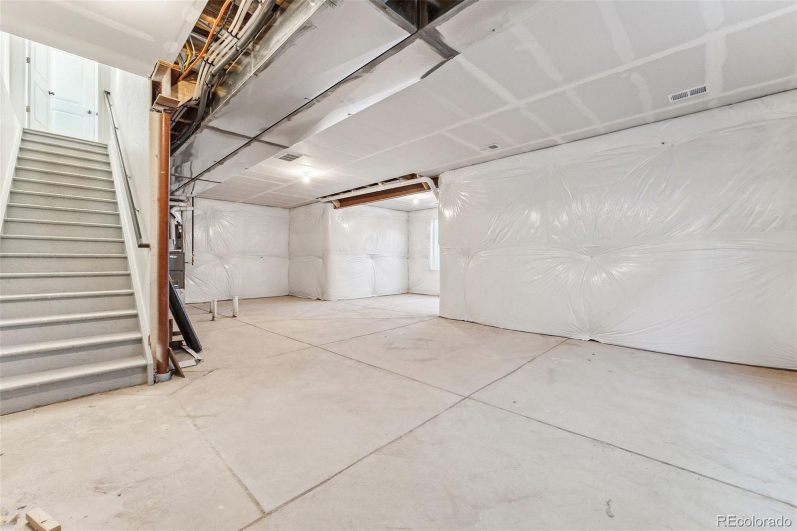 MLS Image #25 for 8950  whiteclover street,littleton, Colorado