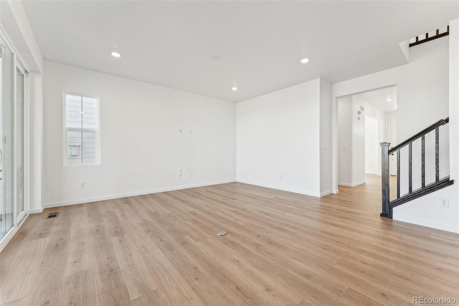 MLS Image #8 for 8950  whiteclover street,littleton, Colorado