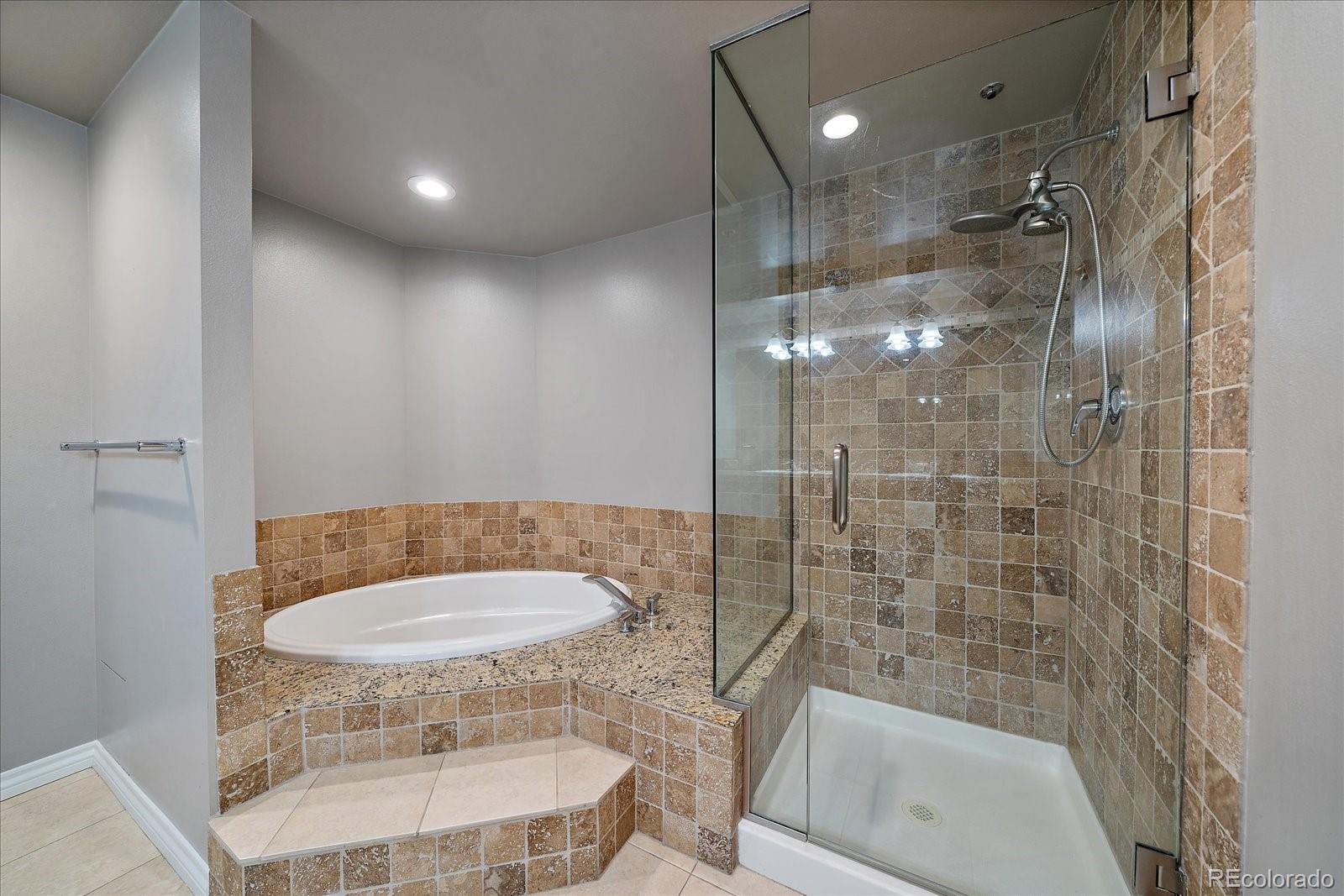 MLS Image #13 for 8100 e union avenue,denver, Colorado