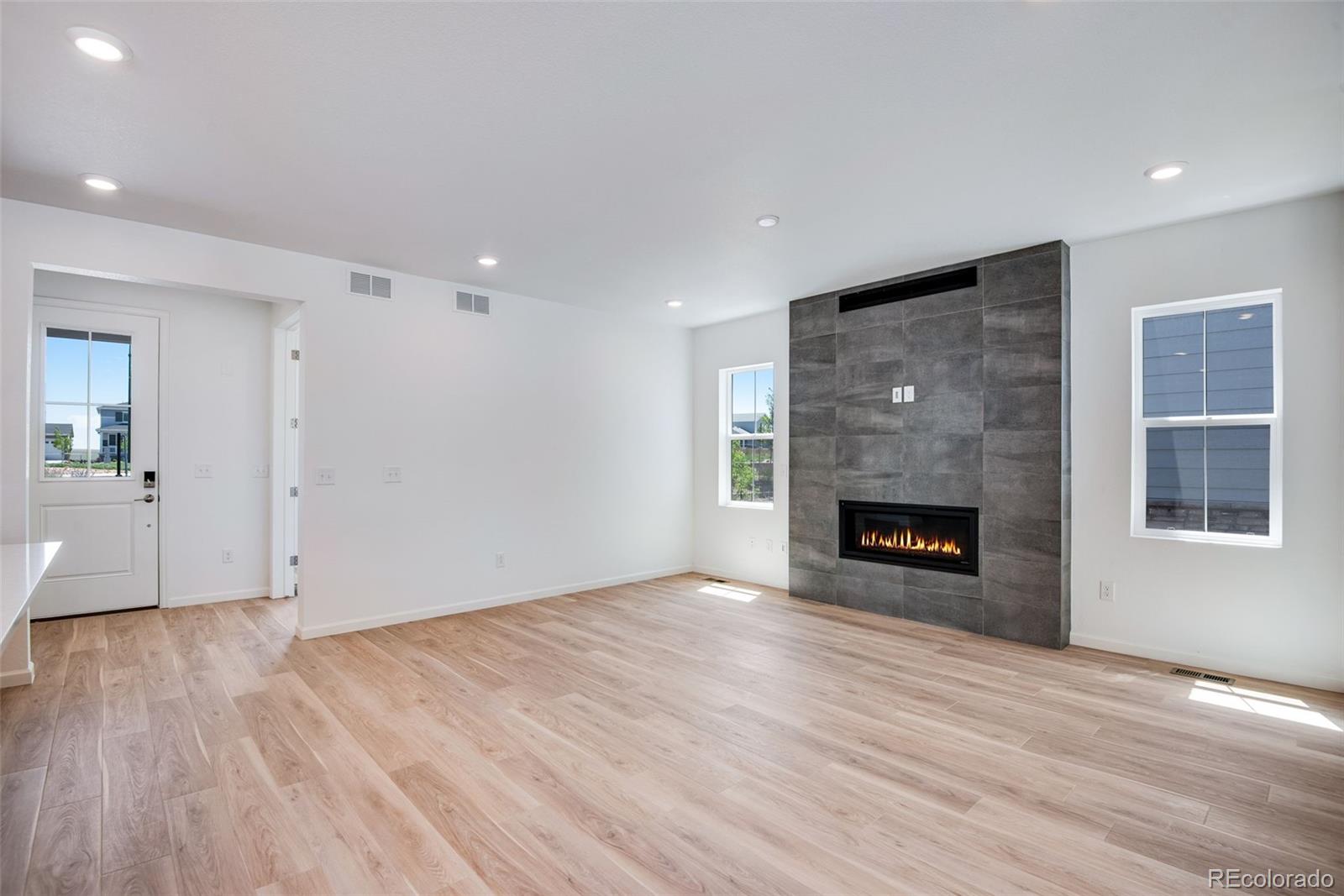 MLS Image #14 for 3324 n haleyville court,aurora, Colorado