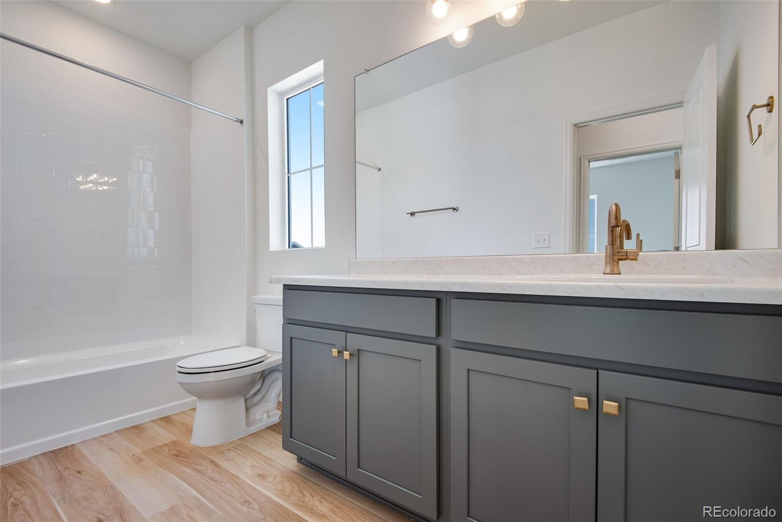 MLS Image #28 for 3324 n haleyville court,aurora, Colorado