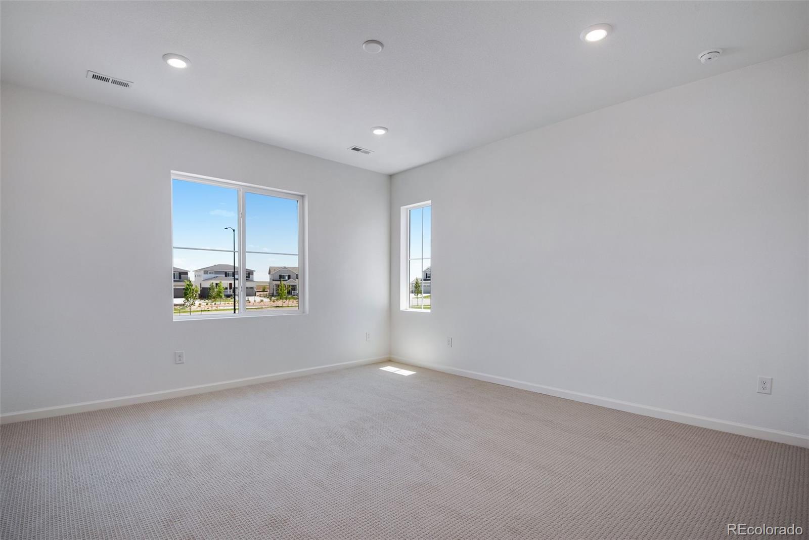 MLS Image #29 for 3324 n haleyville court,aurora, Colorado