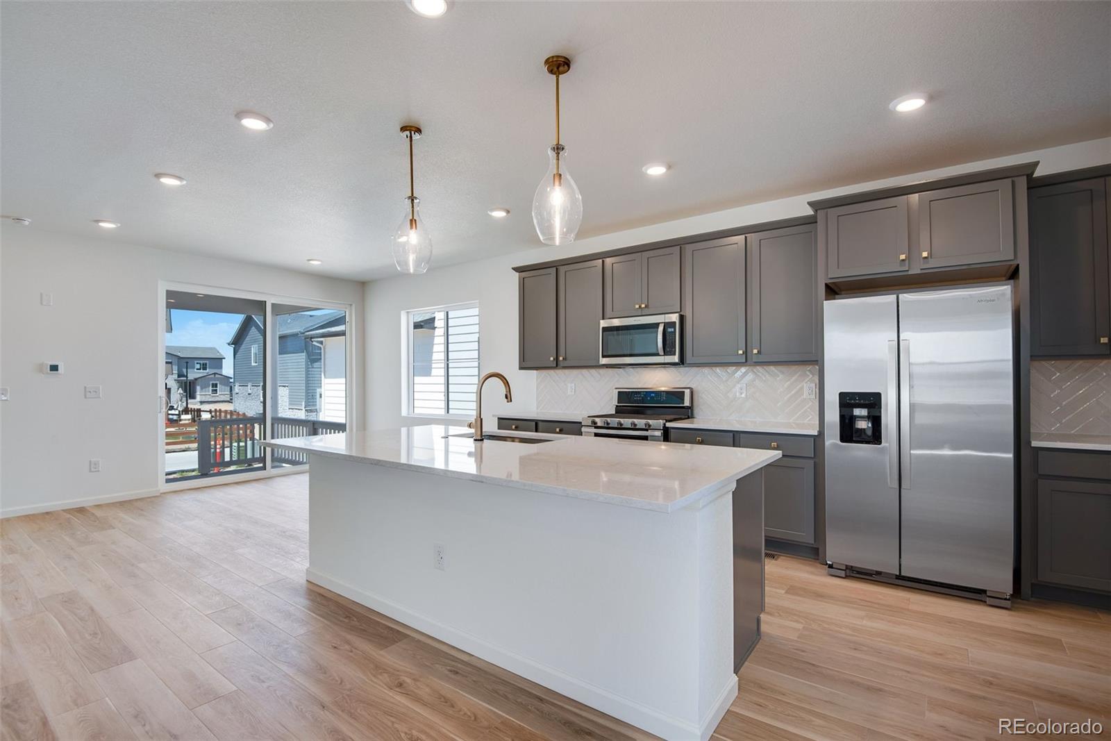 MLS Image #6 for 3324 n haleyville court,aurora, Colorado