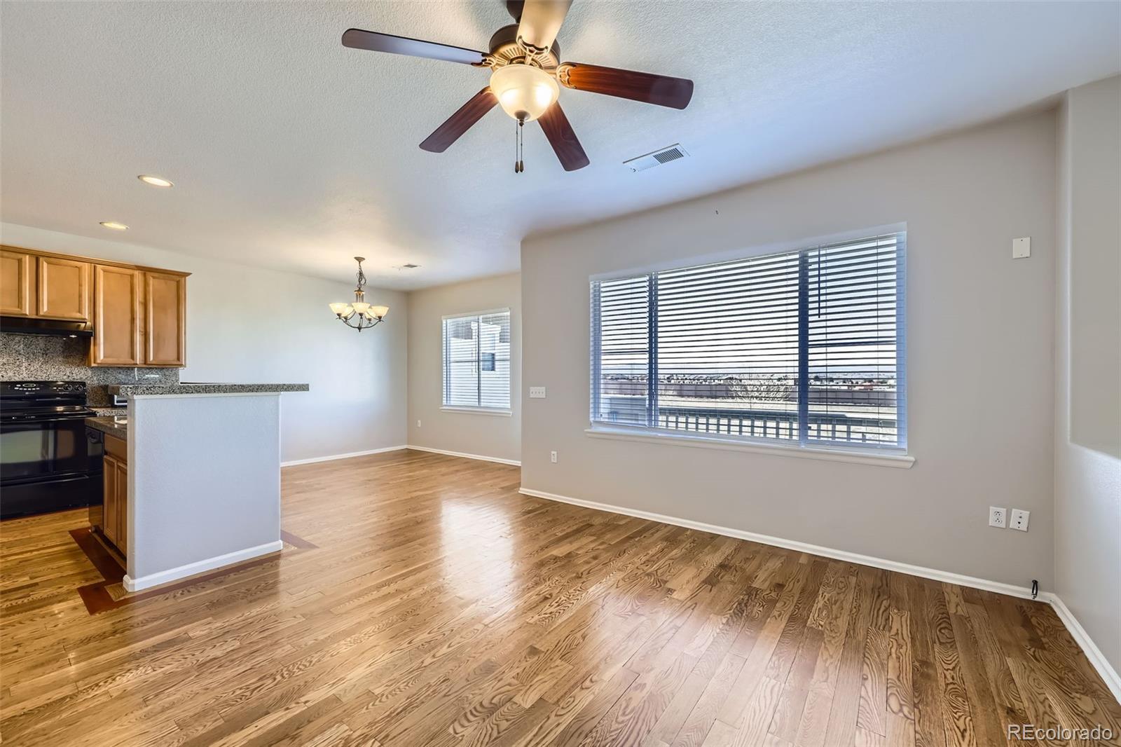 MLS Image #5 for 13001  grant circle,thornton, Colorado