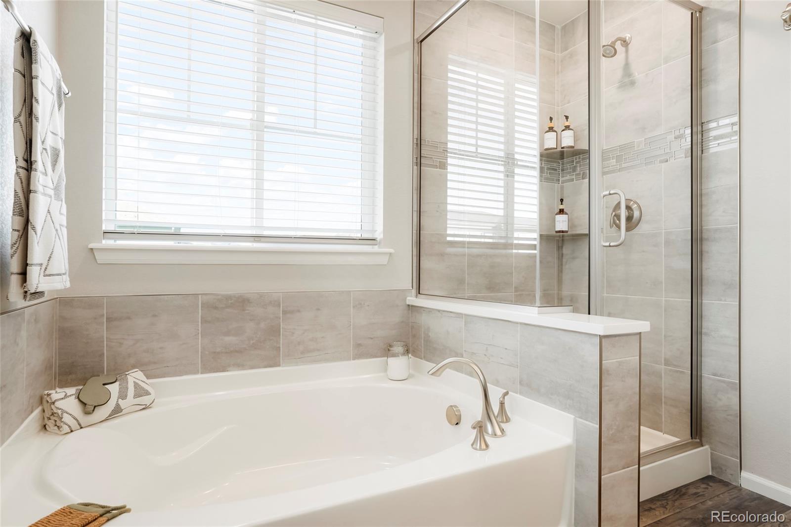 MLS Image #29 for 6041 n orleans street,aurora, Colorado