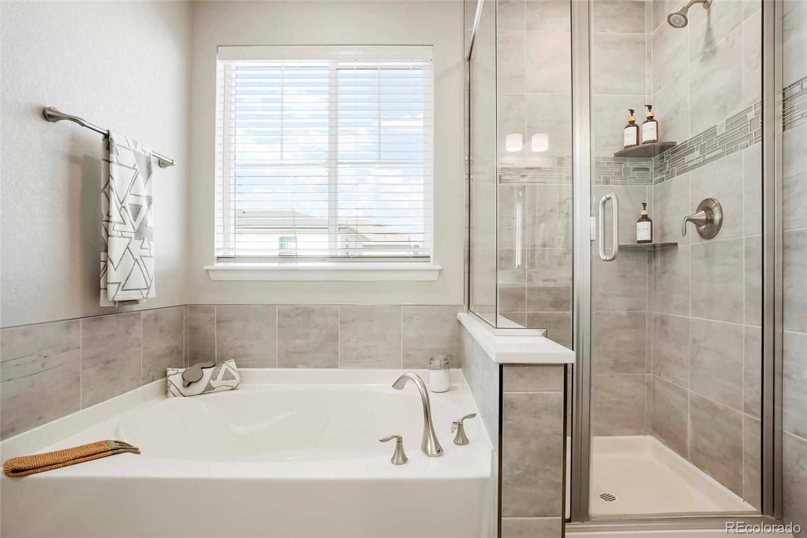 MLS Image #30 for 6041 n orleans street,aurora, Colorado