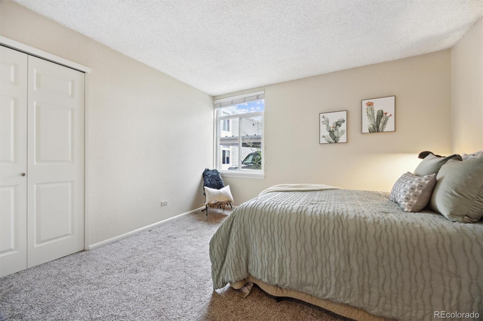 MLS Image #13 for 3343 s monaco parkway,denver, Colorado