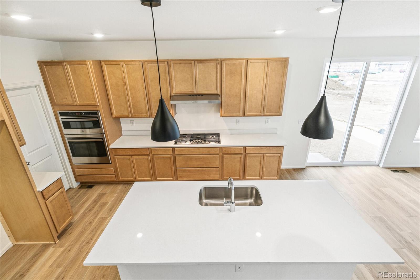 MLS Image #16 for 15448  kearney street,thornton, Colorado