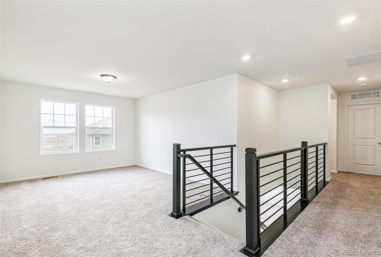 MLS Image #18 for 15448  kearney street,thornton, Colorado