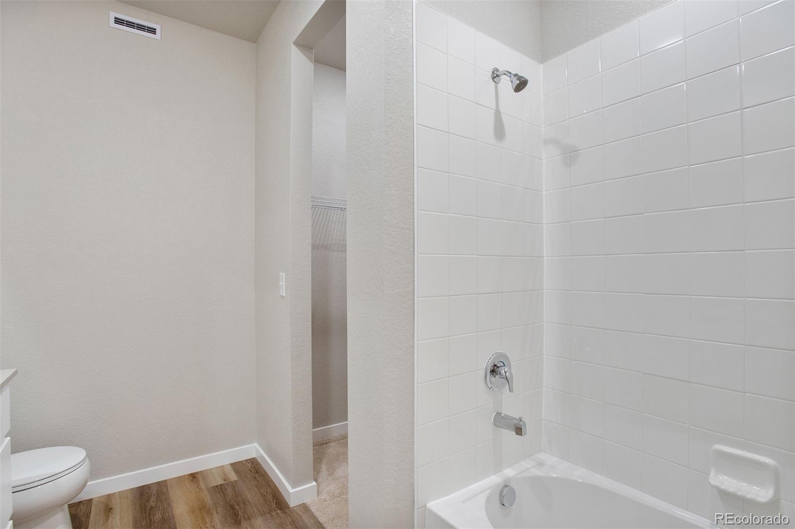 MLS Image #7 for 48280  shetland drive,bennett, Colorado