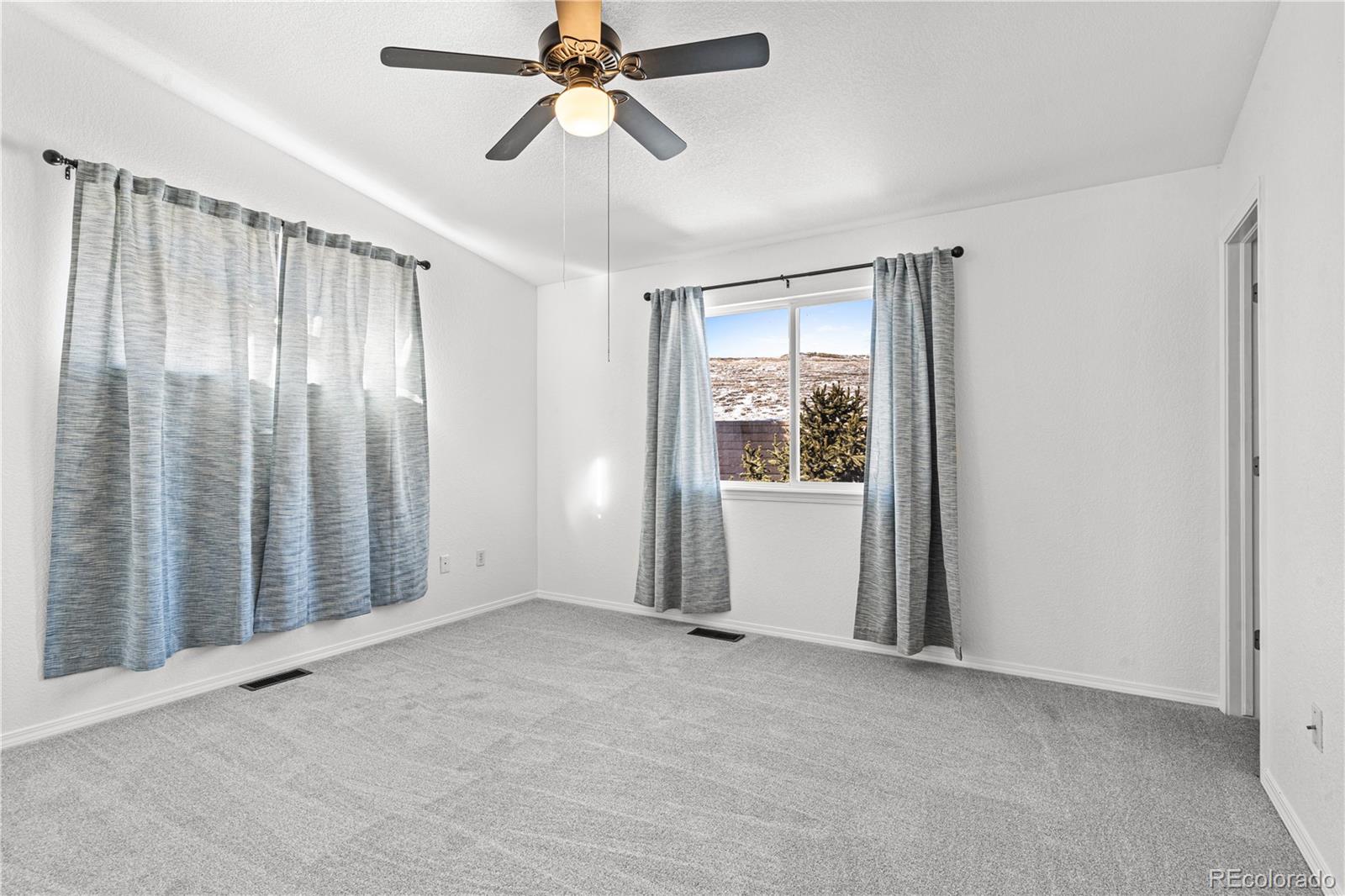 MLS Image #19 for 2544  mesa springs view,colorado springs, Colorado