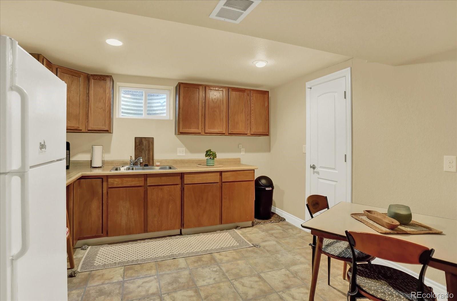 MLS Image #23 for 7631  oak street,arvada, Colorado