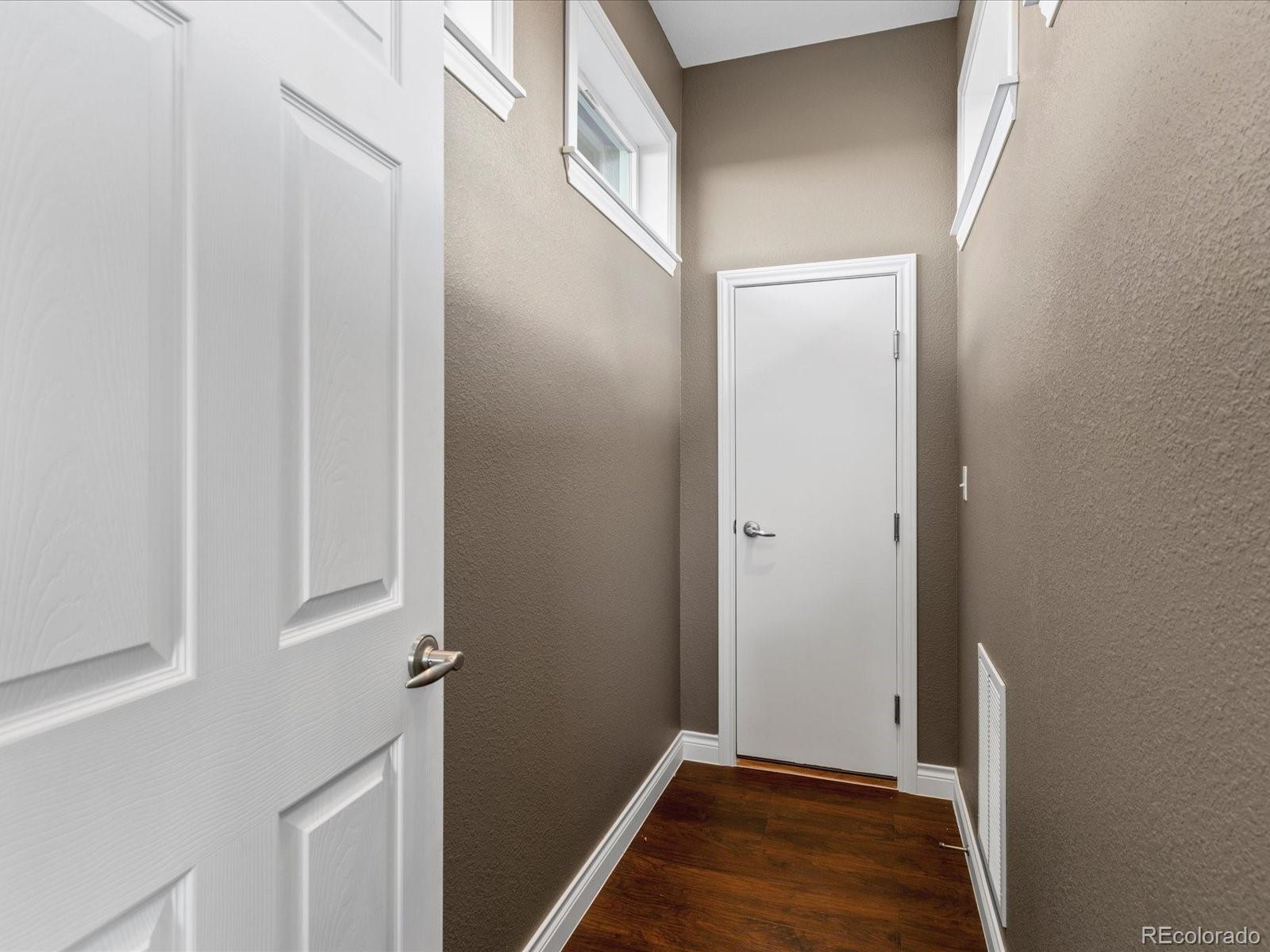 MLS Image #31 for 8805 e 28th avenue,denver, Colorado