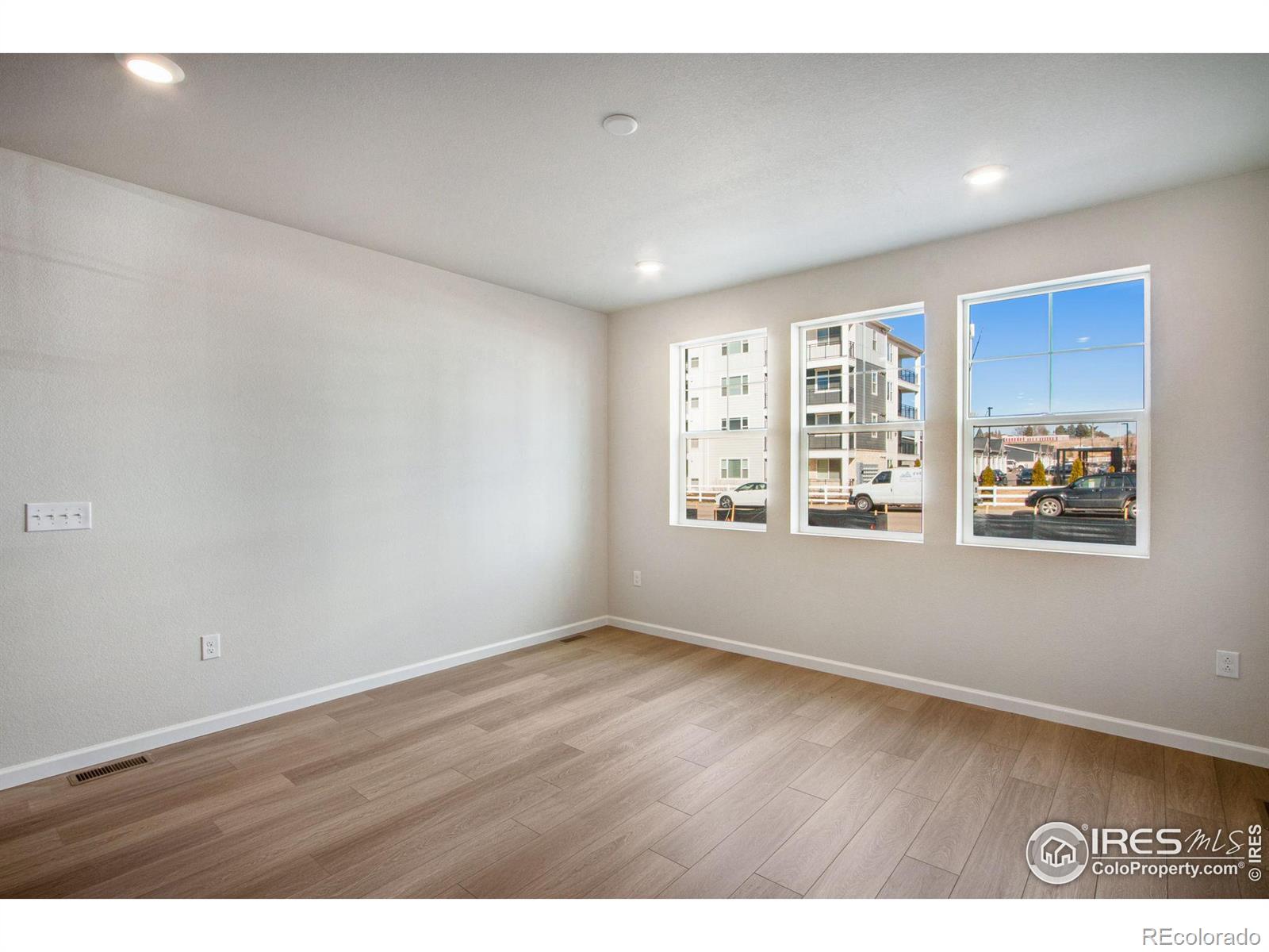 MLS Image #14 for 1419  great western drive,longmont, Colorado