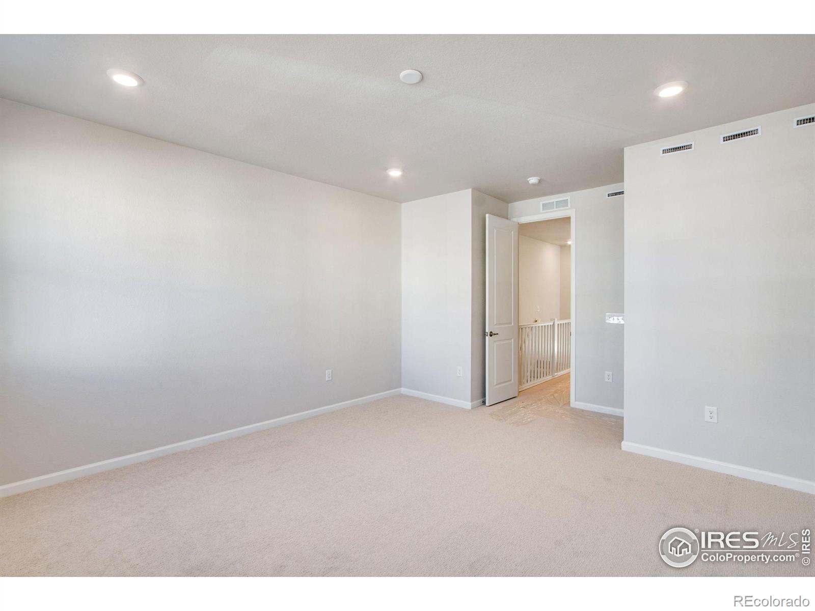 MLS Image #17 for 1419  great western drive,longmont, Colorado