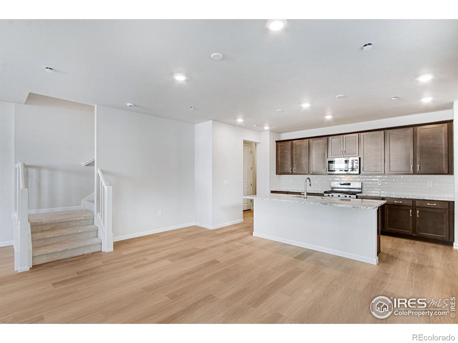 MLS Image #7 for 1419  great western drive,longmont, Colorado
