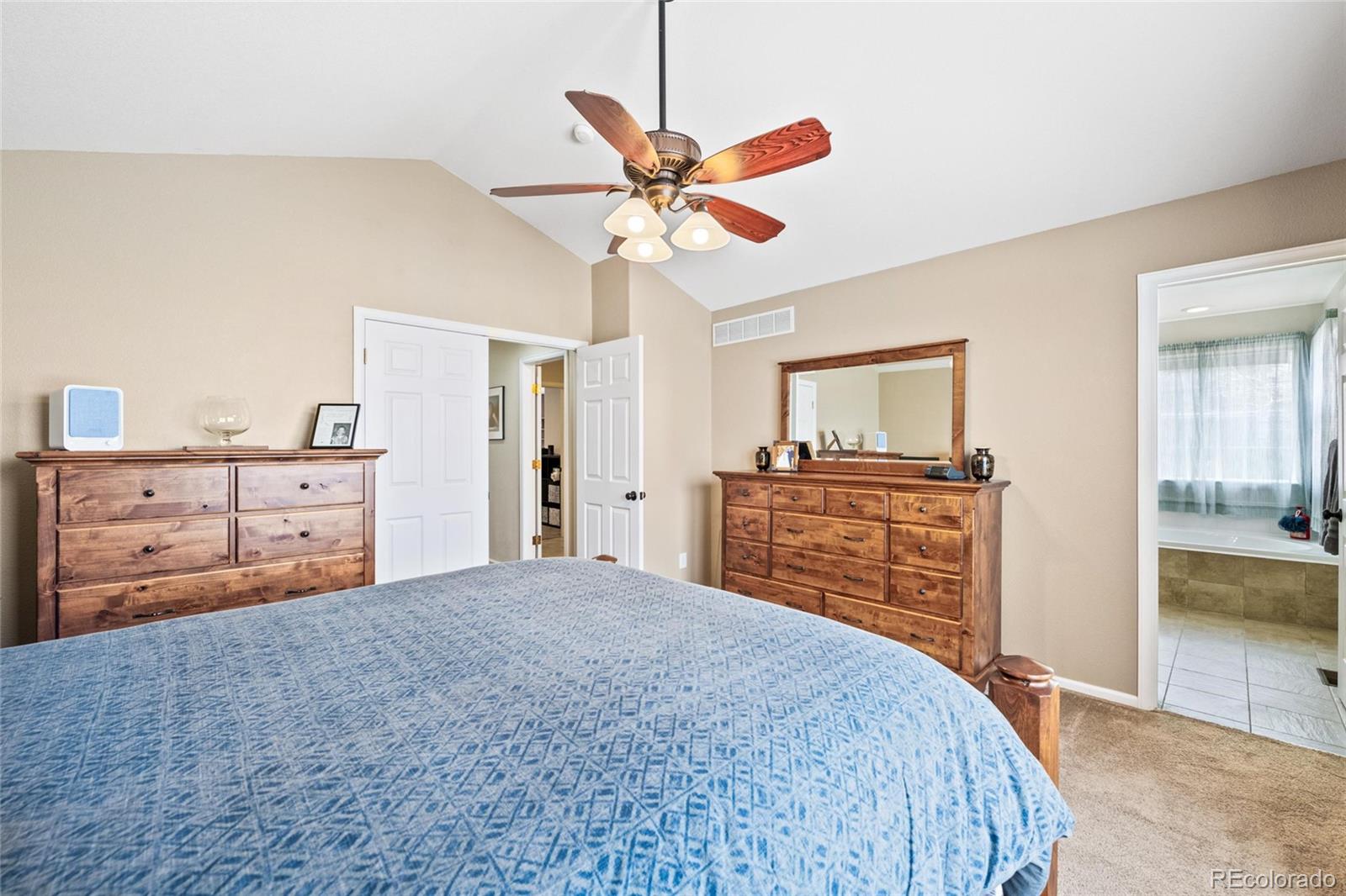 MLS Image #16 for 1128 s duquesne circle,aurora, Colorado