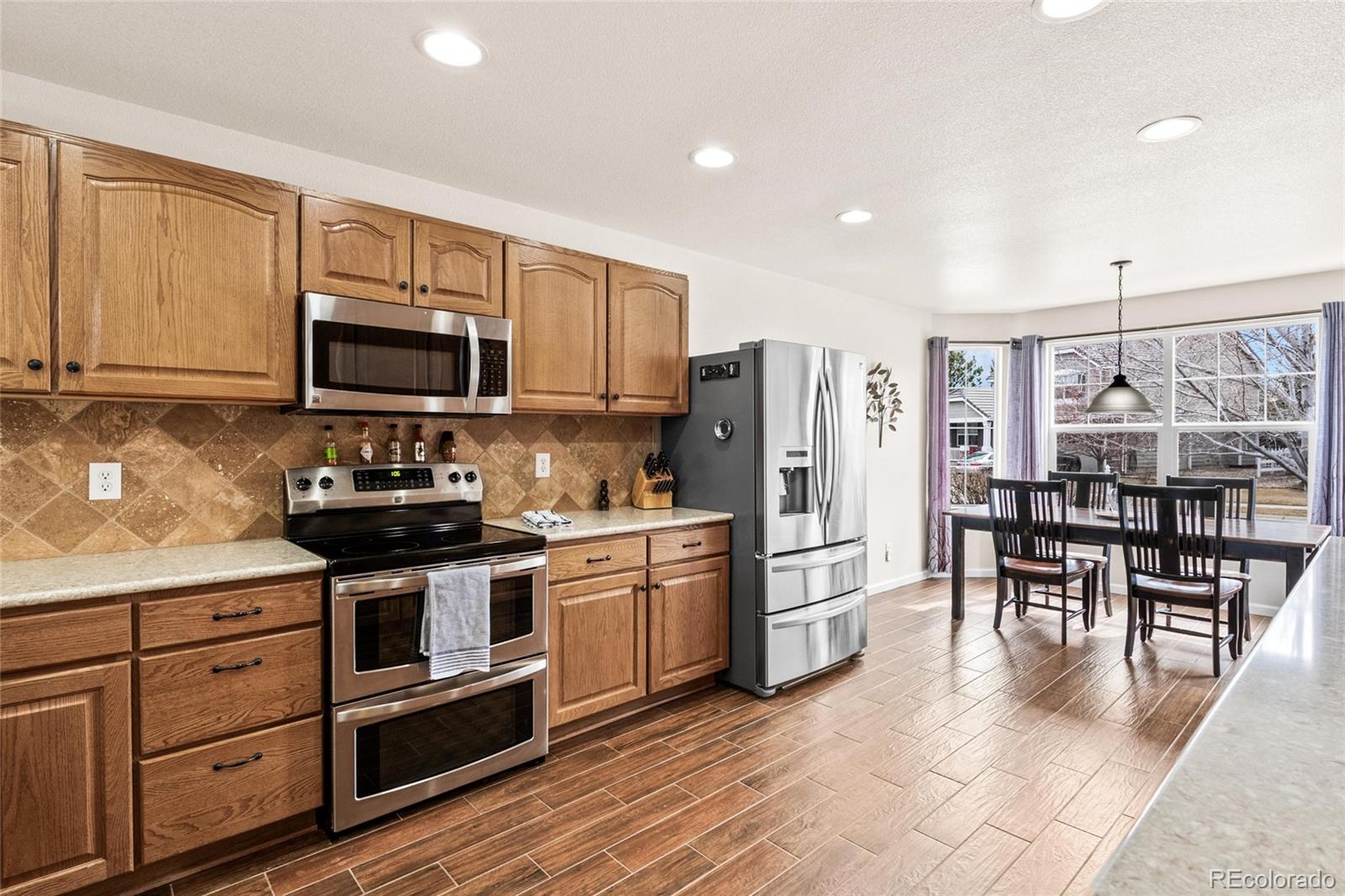 MLS Image #3 for 1128 s duquesne circle,aurora, Colorado