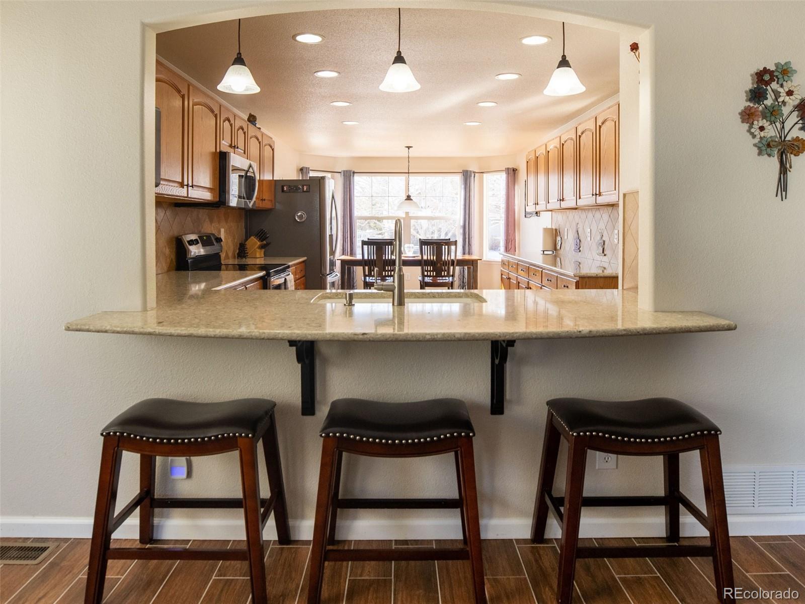 MLS Image #6 for 1128 s duquesne circle,aurora, Colorado