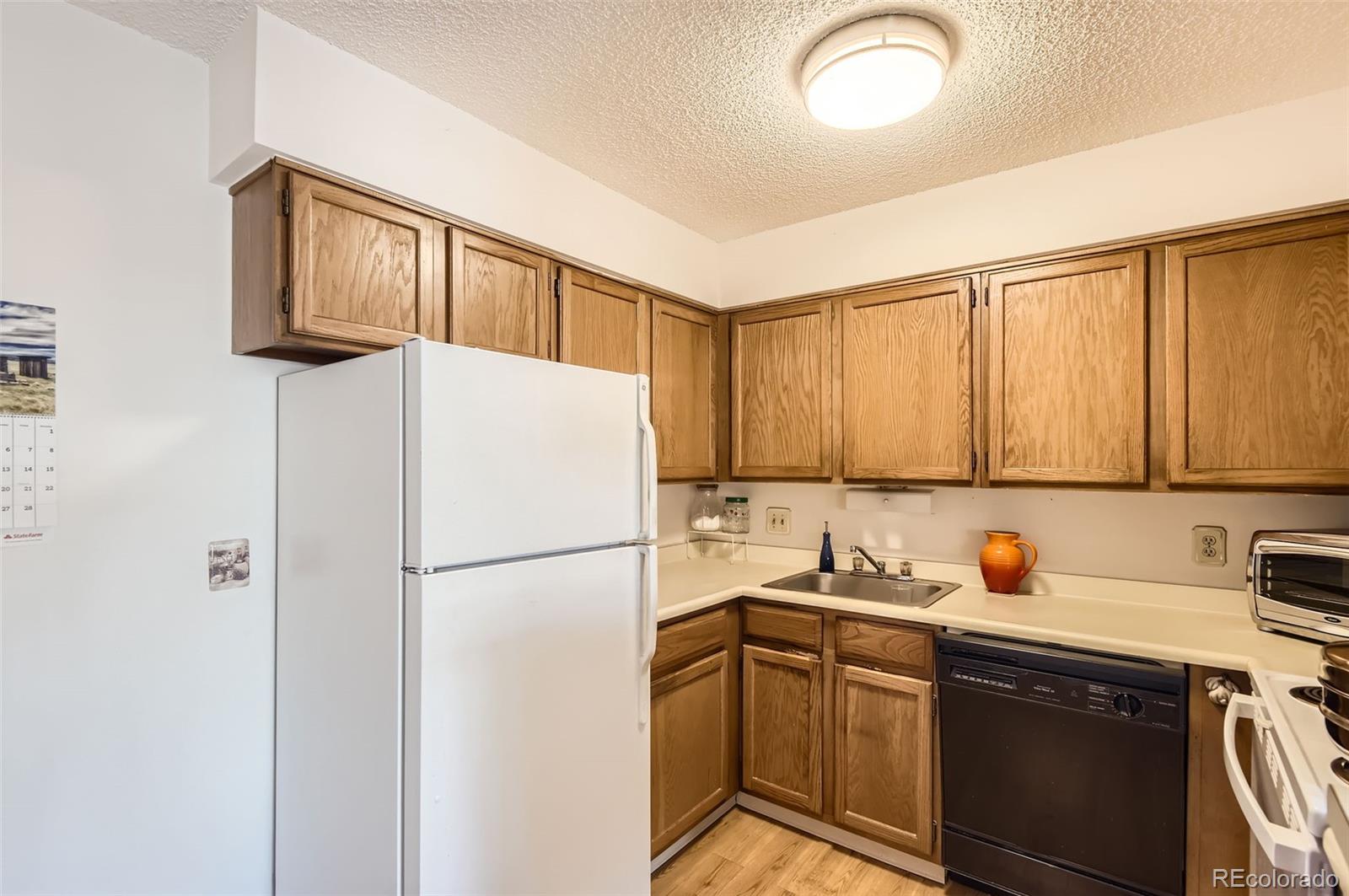 MLS Image #3 for 10251 w 44th avenue,wheat ridge, Colorado