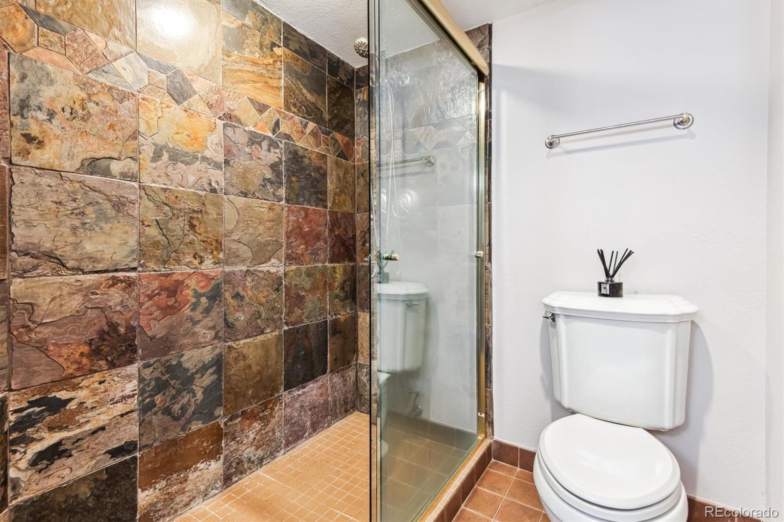 MLS Image #11 for 1551  larimer street,denver, Colorado