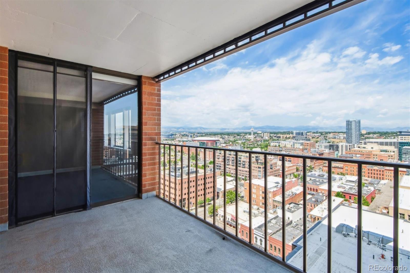 MLS Image #12 for 1551  larimer street,denver, Colorado