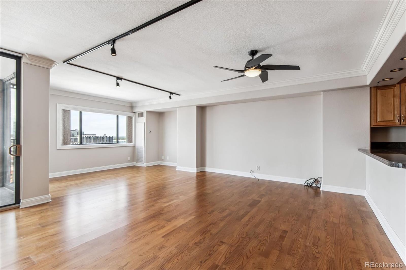 MLS Image #5 for 1551  larimer street,denver, Colorado