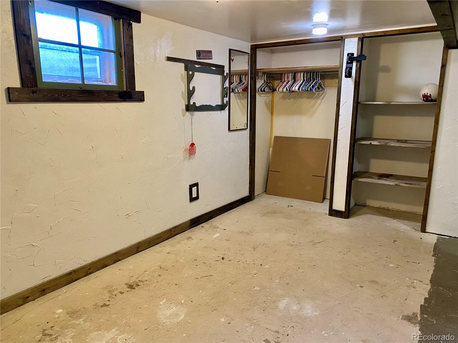 MLS Image #14 for 22178  county road r ,vona, Colorado