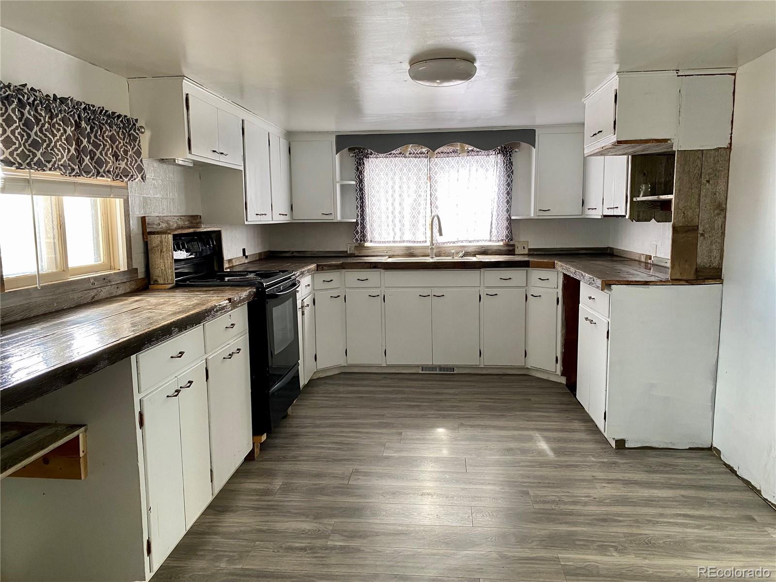 MLS Image #4 for 22178  county road r ,vona, Colorado