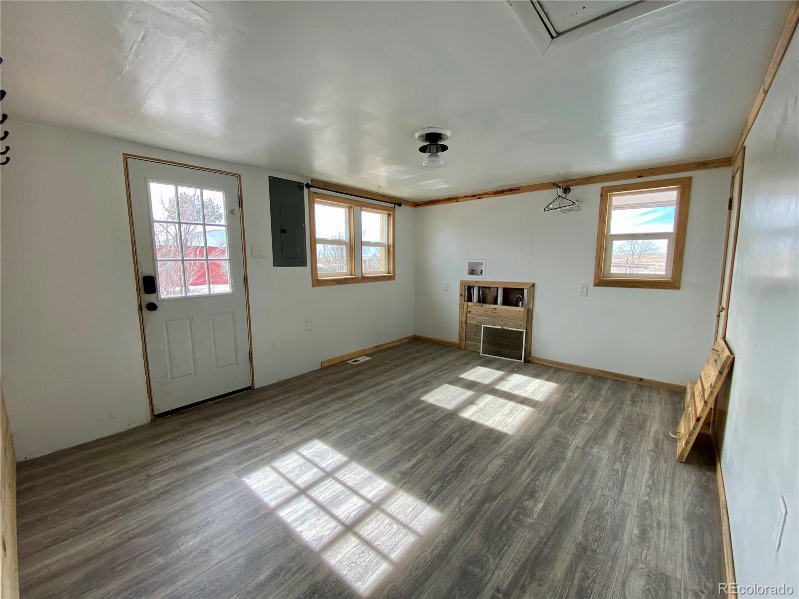 MLS Image #8 for 22178  county road r ,vona, Colorado