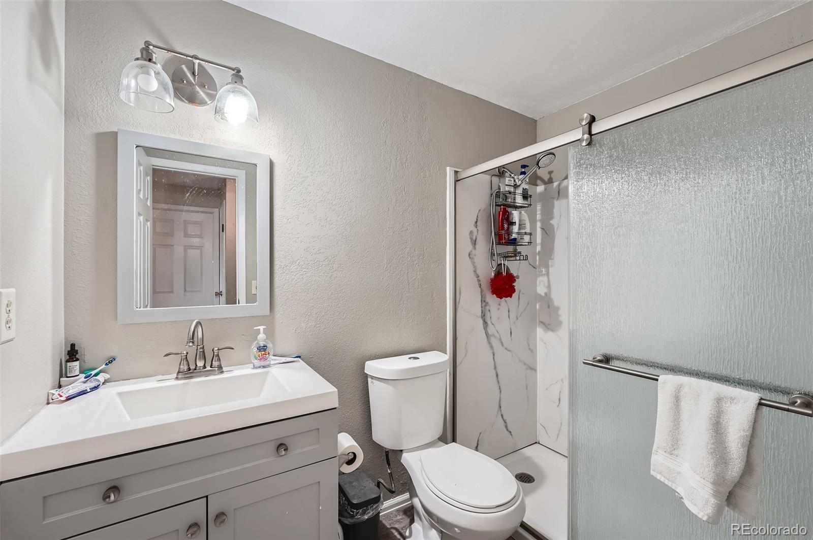 MLS Image #17 for 41  newark street,aurora, Colorado