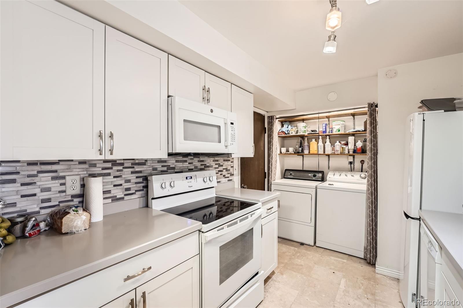 MLS Image #8 for 41  newark street,aurora, Colorado