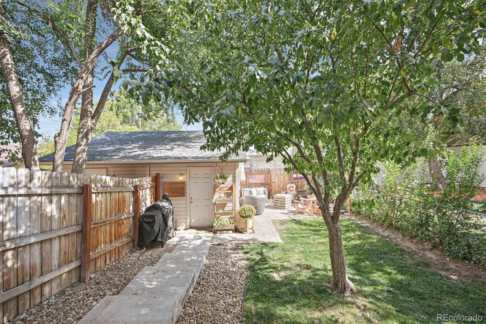 MLS Image #17 for 4722 s bannock street,englewood, Colorado